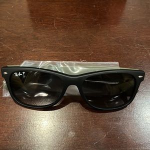 Ray Bans New Wayfarer